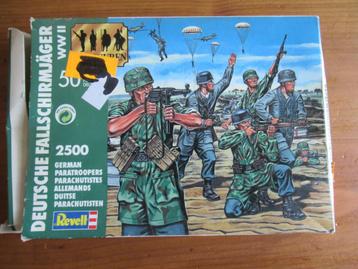 German Paratroopers - WW2  (Revell 1/72) beschikbaar voor biedingen