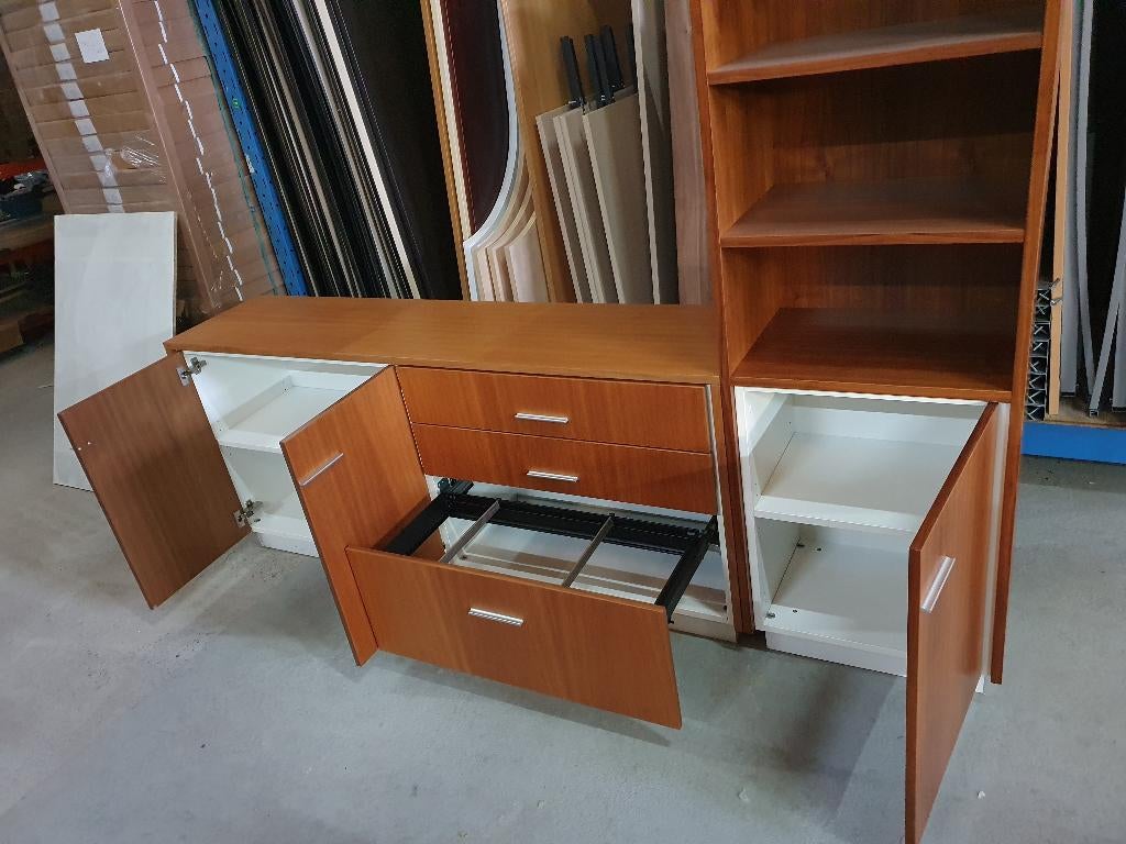 Lande wand meubel / kastenwand van houtfineer ( directie ), Postbus, Gebruikt, 100 tot 150 cm, Ophalen of Verzenden