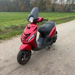 Piaggio zip 50cc 2019 GARANTIE, Fietsen en Brommers, Scooters | Piaggio, Ophalen, Zip, Zo goed als nieuw, Benzine