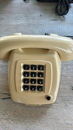 PTT telefoon t65 ivoor tdk juni 1979, Telecommunicatie, Ophalen of Verzenden, Bakeliet