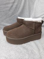 Ugg Classic Ultra Mini Platform Schoenen 41, UGG, Lage of Enkellaarzen, Nieuw, Ophalen of Verzenden
