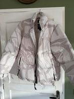 North Face x Kaws Winterjas XL, Ophalen of Verzenden, Zo goed als nieuw, Maat 46/48 (XL) of groter, Beige
