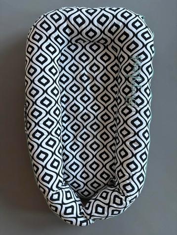 Sleepyhead deluxe (dockatot) beschikbaar voor biedingen