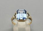 Gouden antieke ring met edelsteen topaas. 2025/385, Blauw, ., Ophalen of Verzenden, .