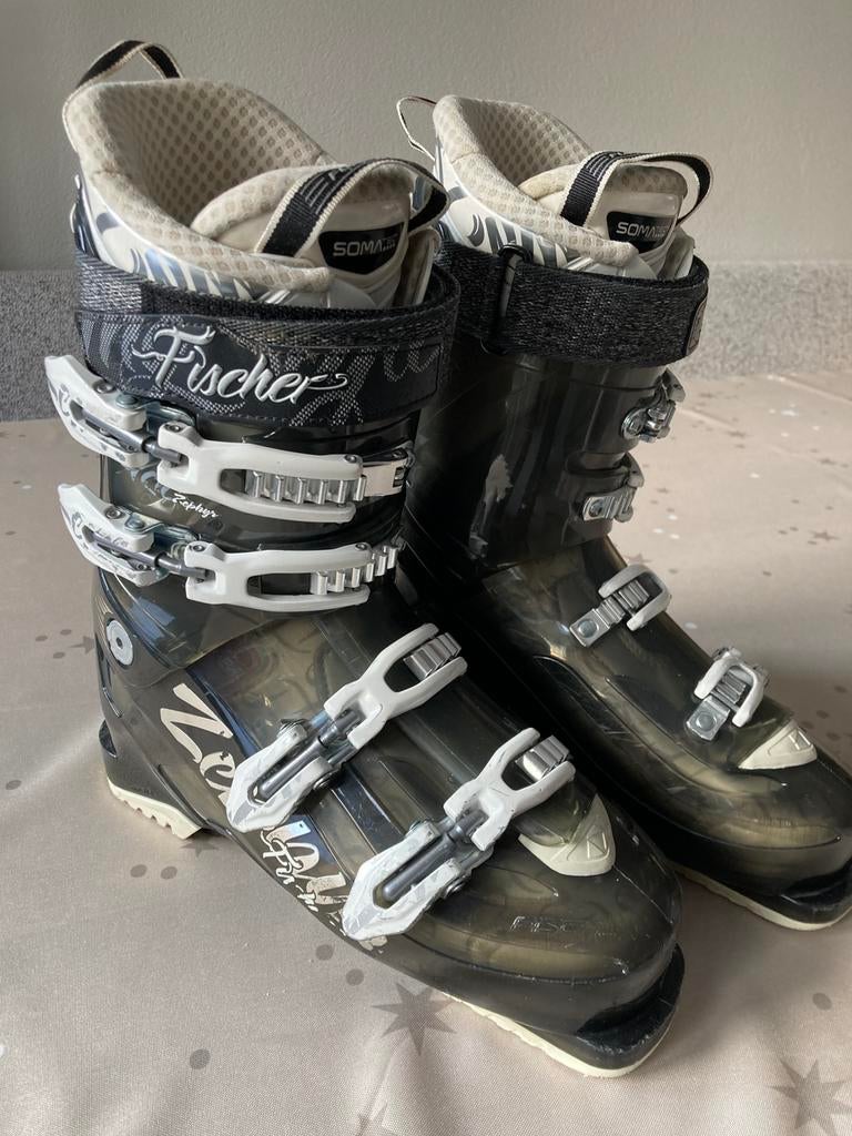 Fischer dames skischoenen maat 42 / 27.5, Schoenen, Ophalen of Verzenden, Skiën, Fischer