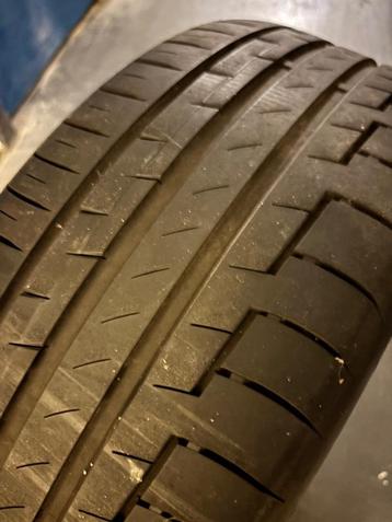 Set van 4 autobanden met velgen – 205/55 R16 91V beschikbaar voor biedingen