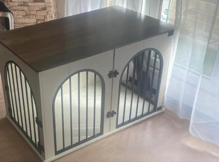 Honden bench, Dieren en Toebehoren, Hondenbenches, Zo goed als nieuw, Ophalen