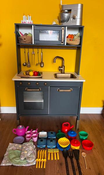 Super leuke IKEA Kinderkeuken + Heel veel extra’s! (Duktig) beschikbaar voor biedingen