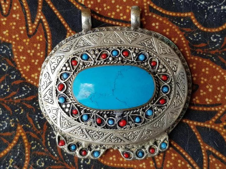 Zilverbrons met stenen antieke hanger uit Afghanistan 6,2 cm, Antiek en Kunst, Kunst | Niet-Westerse kunst, Ophalen of Verzenden