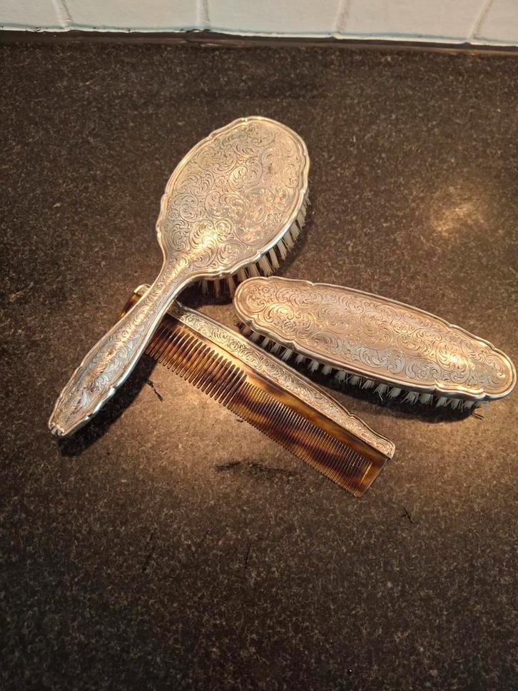 Verzilverde Kammenset & Borstelset, Antiek en Kunst, Antiek | Goud en Zilver, Ophalen of Verzenden