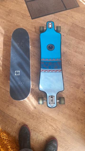 2x skateboard 32 en 40 inch beschikbaar voor biedingen