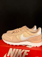 Nike Internationalist Dames Sneakers - Maat 36.5, Beige, Nieuw, Ophalen of Verzenden, Sneakers of Gympen