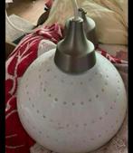 Witte glazen hanglamp, alleen ophalen, Ophalen of Verzenden, Gebruikt, Glas, Minder dan 50 cm