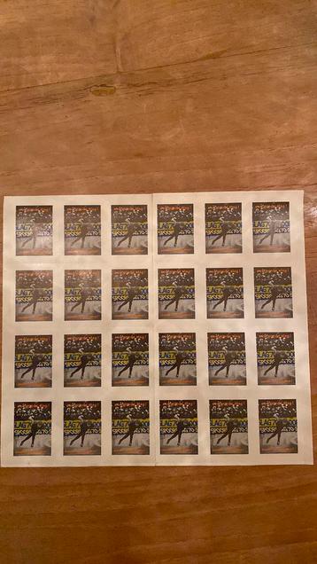 Sluitzegels. Vel van 24 stuks. Gegomd. beschikbaar voor biedingen