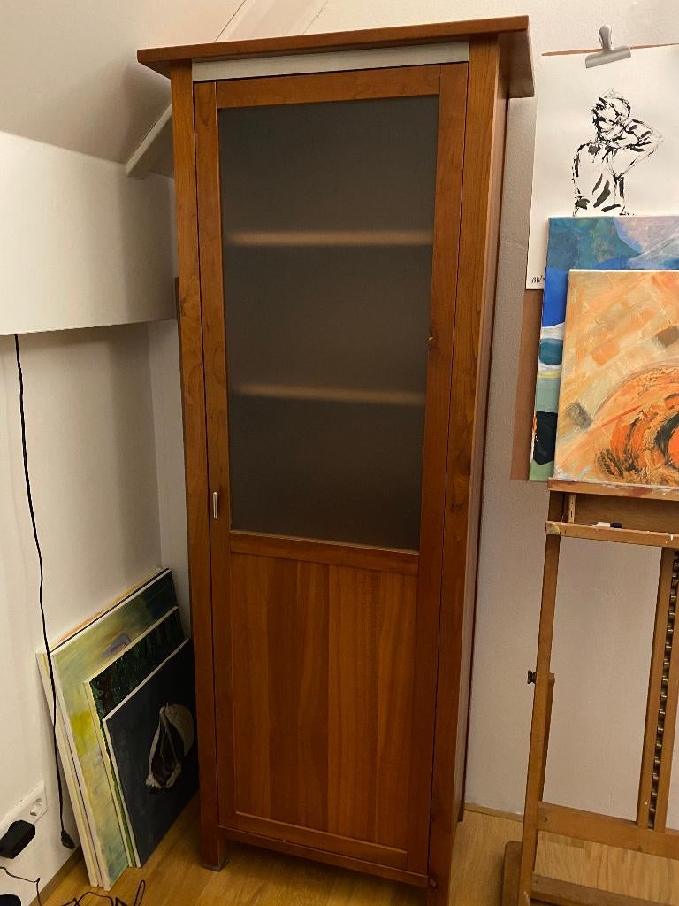 Prachtige opbergkast  Enzo Luca, Ophalen, Glas, Met deur(en), Zo goed als nieuw