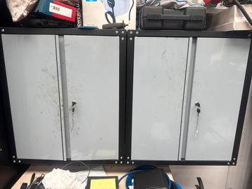 Metalen opbergkast - 66x76x30 cm beschikbaar voor biedingen