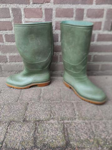 Rubbere regen laarzen, meerdere maten en merken  beschikbaar voor biedingen