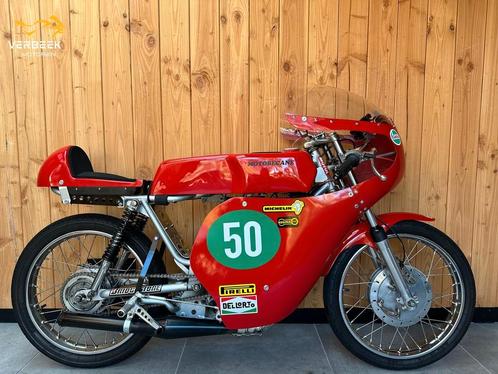 MOTOBECANE Classic racer 125cc race 125 2taks, Motoren, Motoren | Overige merken, Bedrijf, Toermotor, 2 cilinders