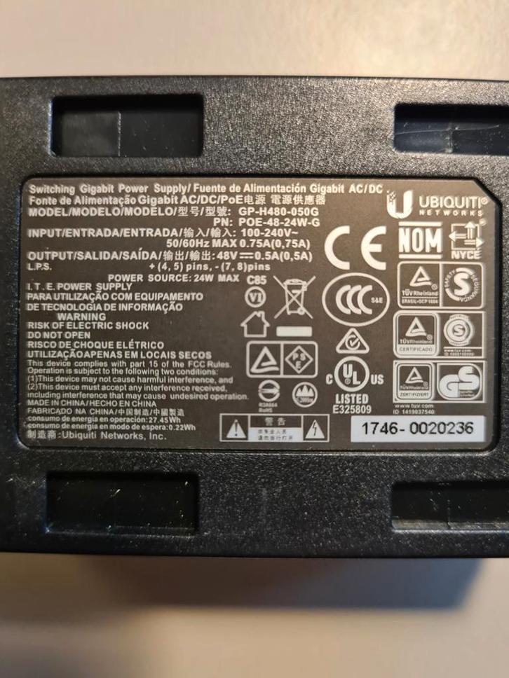 Unifi POE-48-24W-G PoE Injector 48V 24W passief non-802.3af, Computers en Software, Accesspoints, Zo goed als nieuw, Ophalen of Verzenden