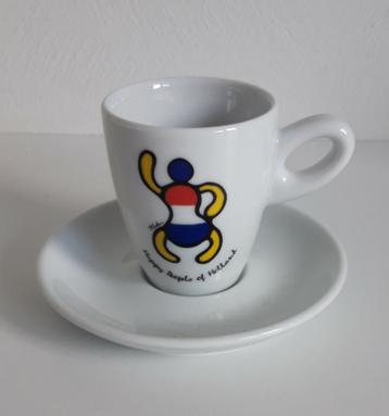 Kop en schotel Happy People of Holland € 4,00 beschikbaar voor biedingen