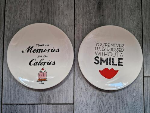 2 nieuwe L.E blond amsterdam bordjes 22cm, Huis en Inrichting, Keuken | Servies, Nieuw, Bord(en), Blond Amsterdam, Aardewerk, Ophalen of Verzenden