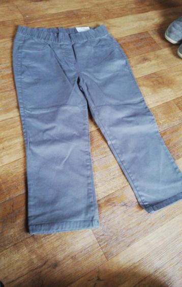 3/4 strakke broek Nieuw beschikbaar voor biedingen