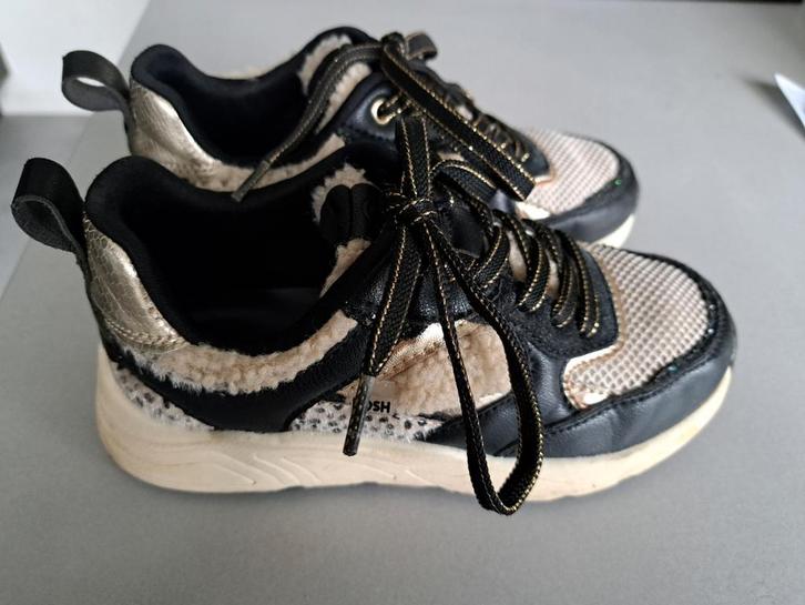 Leuke sneakers maat 34 Posh by Poelman zgan, Kinderen en Baby's, Kinderkleding | Schoenen en Sokken, Zo goed als nieuw, Schoenen