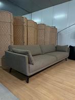 ZGAN Design on Stock Byen 5-Zits Taupe – NP: €5.500