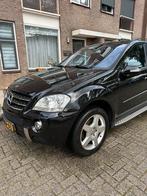 Mercedes-Benz ML320 CDI 4-matic AMG Facelift 2006 Zwart, Auto's, Mercedes-Benz, Automaat, Zwart, Alcantara, Diesel