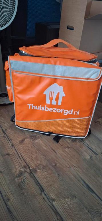 Thuisbezorgd Tas + Kleding Setje S beschikbaar voor biedingen