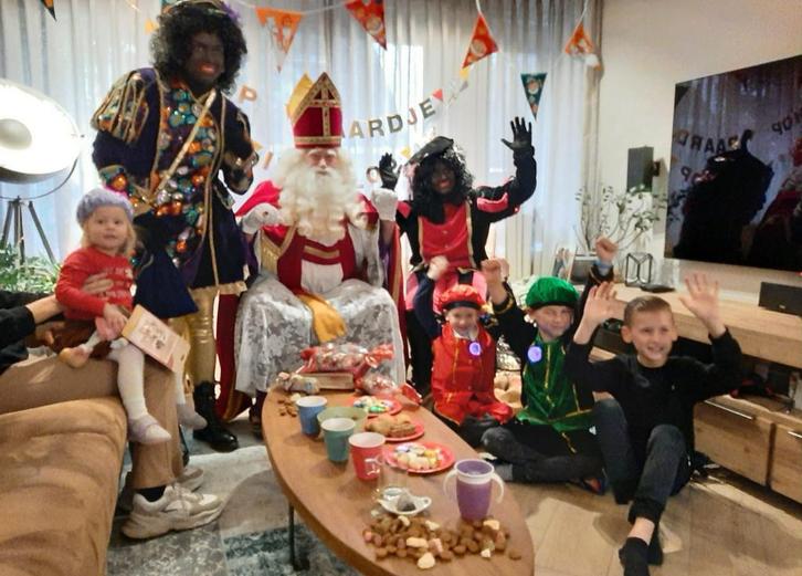 Sinterklaas en zijn pieten hebben nog plek!, Diversen, Sinterklaas, Nieuw, Ophalen of Verzenden