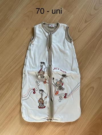 Verschillende slaapzakken beschikbaar voor biedingen