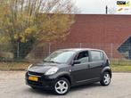 Daihatsu Sirion 2 1.3-16V Comfort | Nieuwe APK | Volledig on, Auto's, Gebruikt, 31 €/maand, 4 cilinders, Zwart
