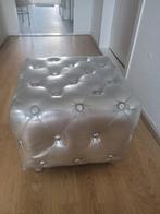 Poef zilver 2x op pootjes, Ophalen, Minder dan 50 cm, Gebruikt, Minder dan 50 cm