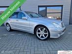 Mercedes C-klasse Combi 200 K. Avantgarde, Auto's, Mercedes-Benz, Origineel Nederlands, Te koop, Zilver of Grijs, 5 stoelen