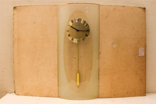 Hermle wandklok 45727, Huis en Inrichting, Woonaccessoires | Klokken, Gebruikt, Ophalen of Verzenden