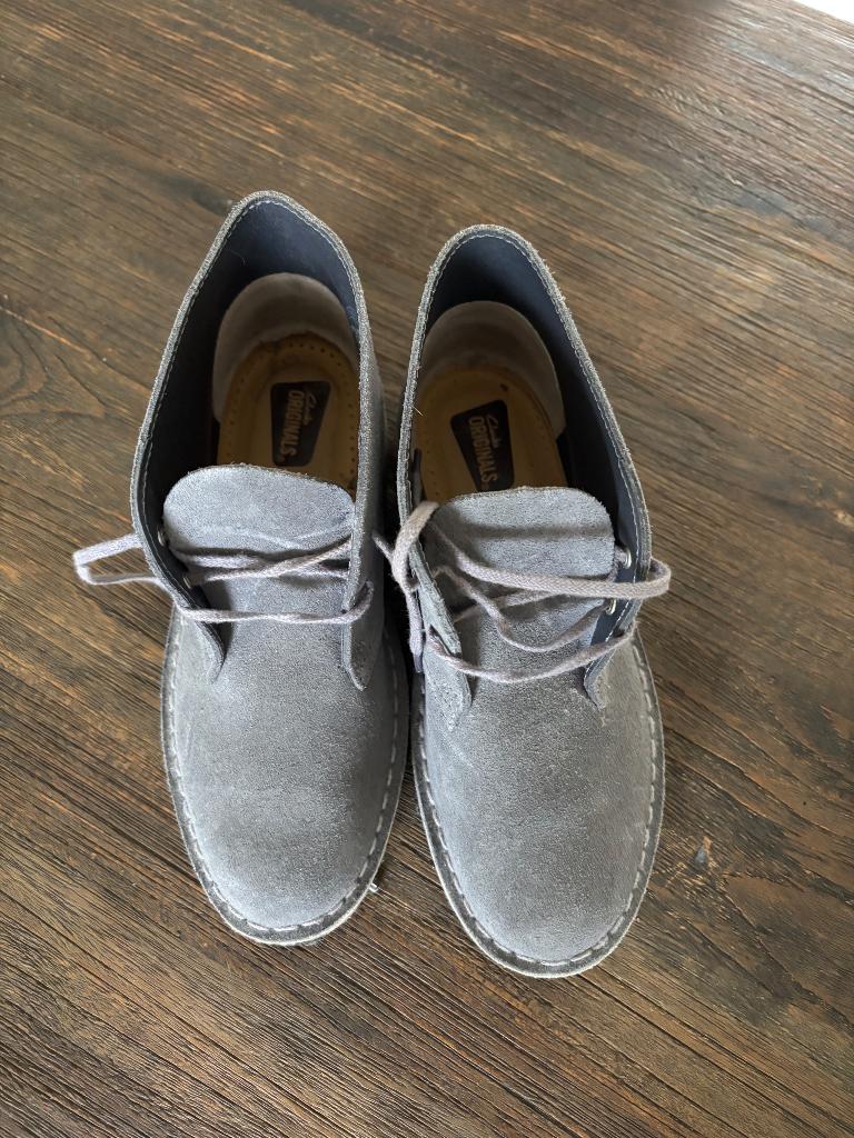 Grijze Clarks Schoenen maat 37, Overige typen, Ophalen of Verzenden, Zo goed als nieuw, Grijs