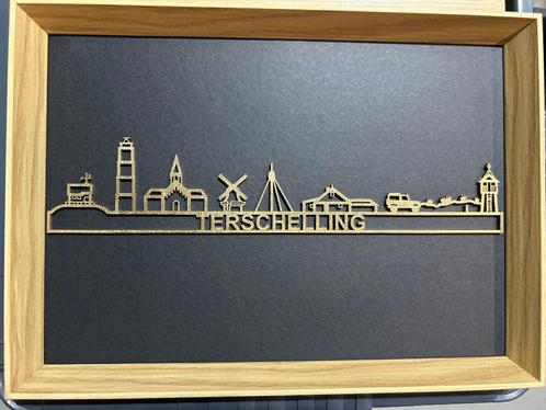 Skyline Terschelling in frame, Antiek en Kunst, Kunst | Beelden en Houtsnijwerken, Verzenden