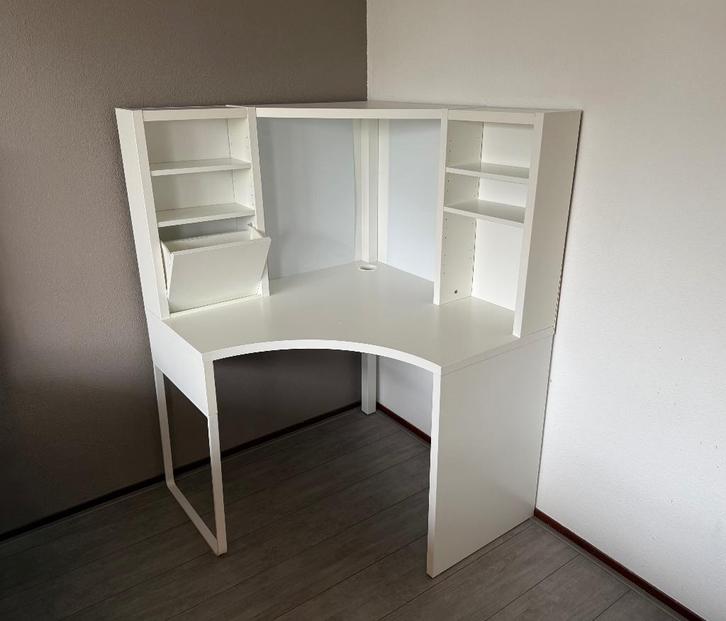 Ikea Micke hoekbureau, Huis en Inrichting, Bureaus, Gebruikt, Bureau, Ophalen