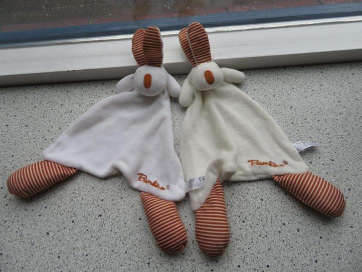 Knuffeldoek konijn merk Bambino van Kruidvat wit /bruine, Kinderen en Baby's, Speelgoed | Knuffels en Pluche, Zo goed als nieuw