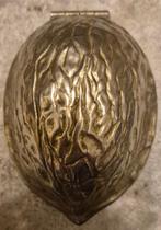 Walnoten kraker in de vorm van een walnoot., Ophalen of Verzenden, Zo goed als nieuw