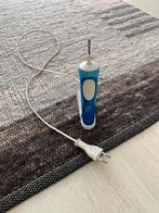 Oral-B electrische tandenborstel vitality, Gebruikt, Ophalen of Verzenden