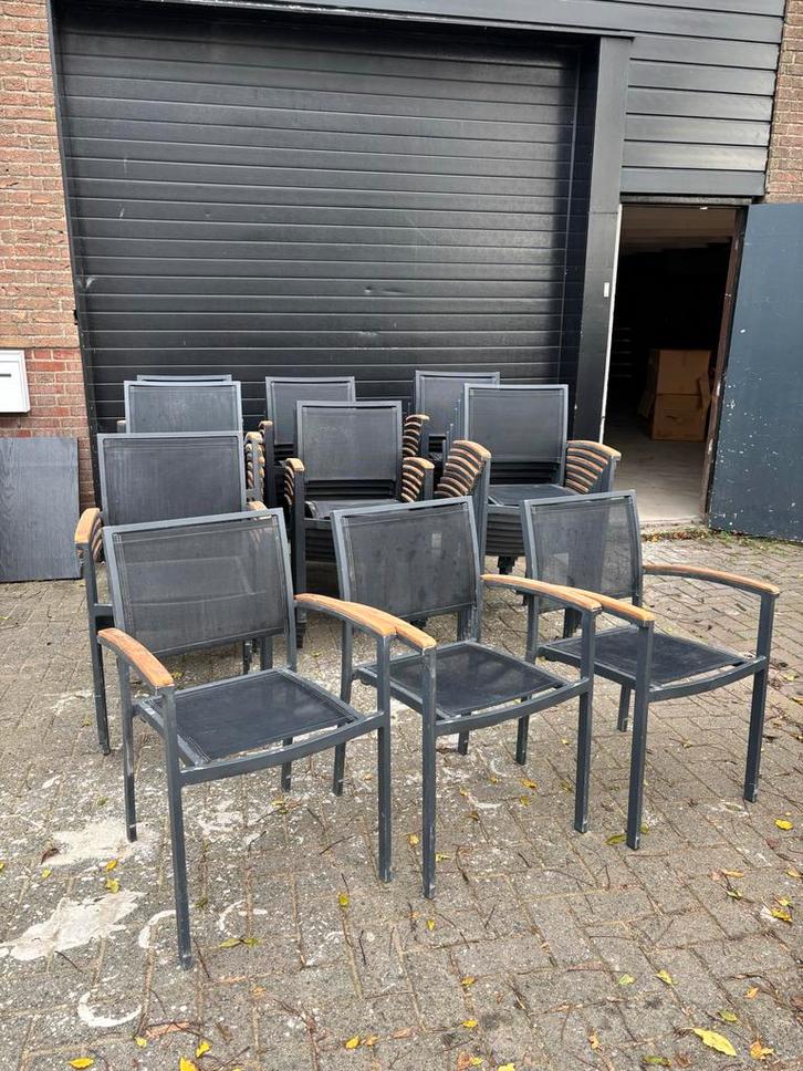 Partij Terrasstoelen - 52 stuks, Tuin en Terras, Tuinstoelen, Gebruikt, Metaal, Stapelbaar, Ophalen