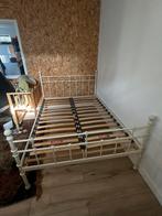 Bed 140x200cm incl lattenbodems, Huis en Inrichting, Slaapkamer | Bedden, Ophalen, Wit, Tweepersoons, 140 cm