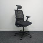 Steelcase Think V2 Bureaustoel | Ergonomisch | Hoofdsteun, Huis en Inrichting, Bureaustoelen, Gebruikt, Zwart, Ophalen of Verzenden