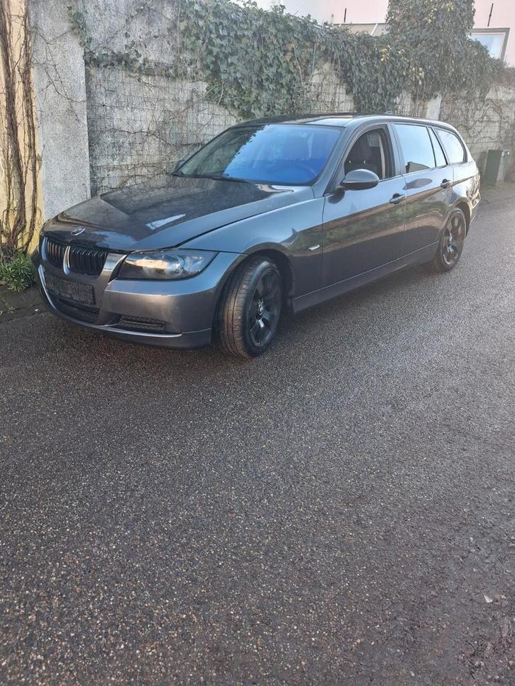 Bmw 3 serie net NL kenteken, Auto-onderdelen, Carrosserie en Plaatwerk, Bumper, BMW, Voor, Ophalen