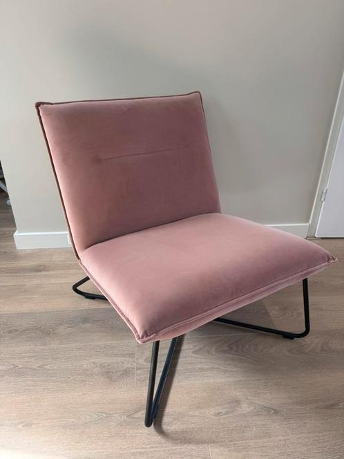 2x Fauteuil Lotus Velvet Roze – Zo Goed Als Nieuw, Huis en Inrichting, Fauteuils, Zo goed als nieuw, 50 tot 75 cm, Minder dan 75 cm