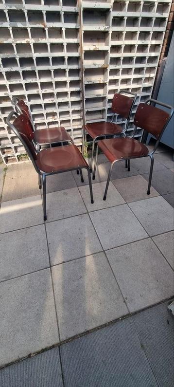 Gispen Th Delft schoolstoelen stapelstoelen eettafelstoelen  beschikbaar voor biedingen