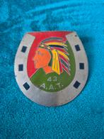 Insigne metaal 43 A.A.T. Aan en afvoer troepen 1949 - 1951, Ophalen of Verzenden, Zilver, Overige materialen