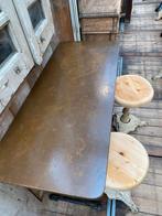 Victoriaans bistrotafeltje tafeltje met koper, Ophalen